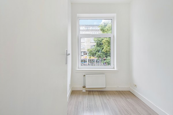 Medium property photo - Linnaeusstraat 37, 2522 GB Den Haag